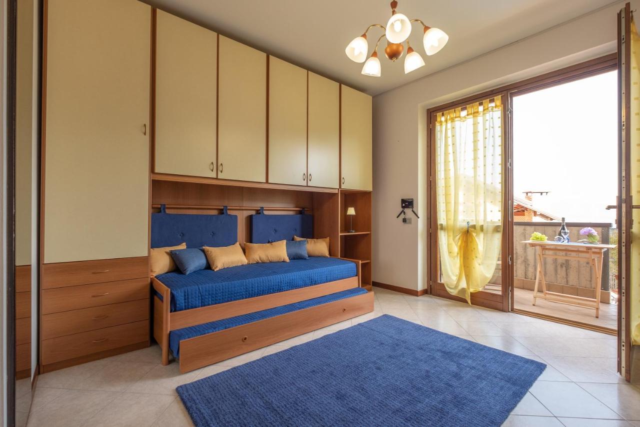Happy Guest Apartments - Lake Panorama & Pool 里瓦迪索尔托 外观 照片